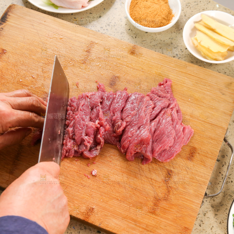 手工牛肉饺子制作