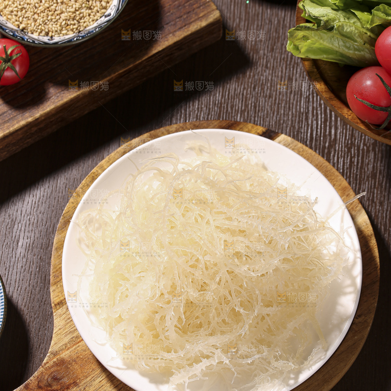 深底上的龙须菜