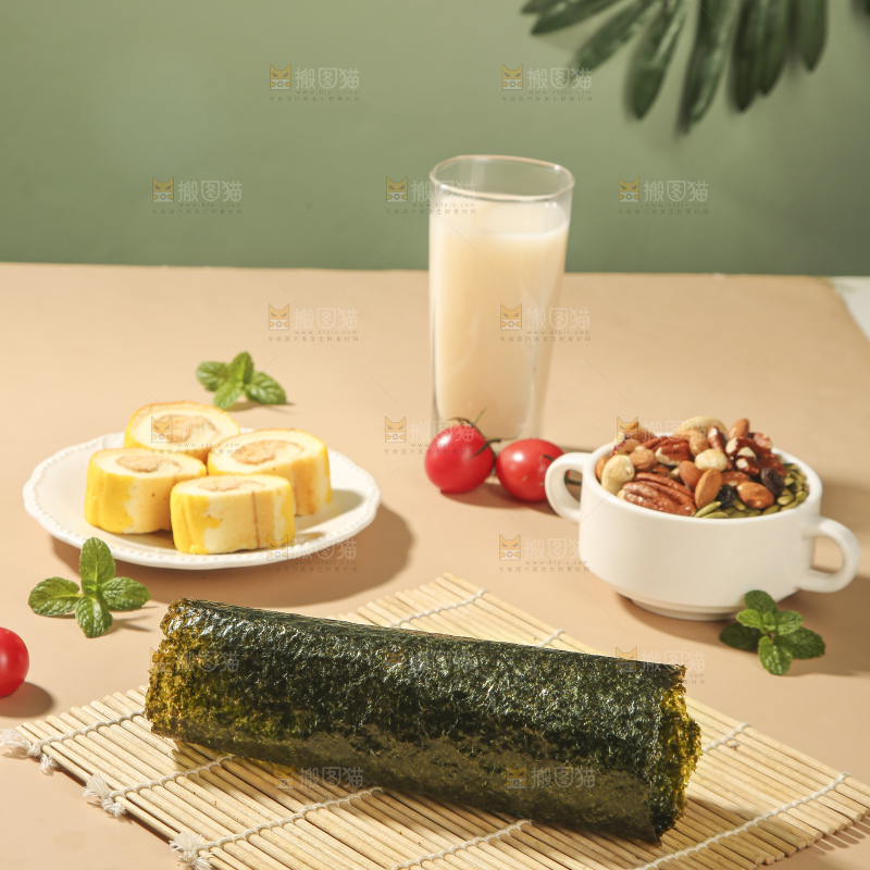 浅底上的海苔卷