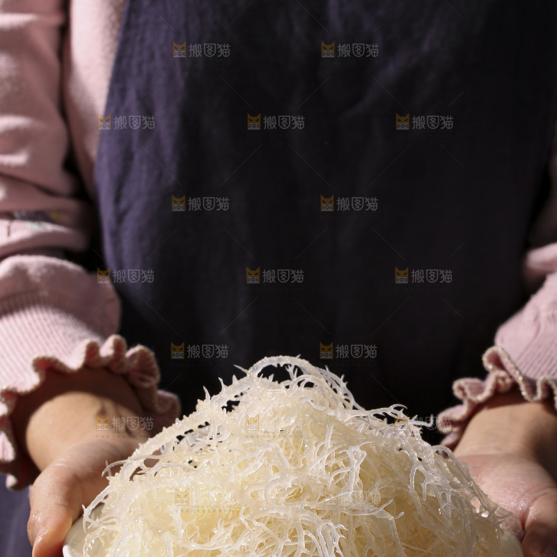 深底上的龙须菜