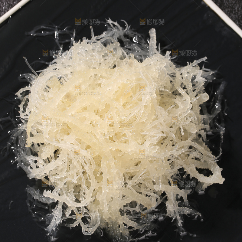 深底上的龙须菜
