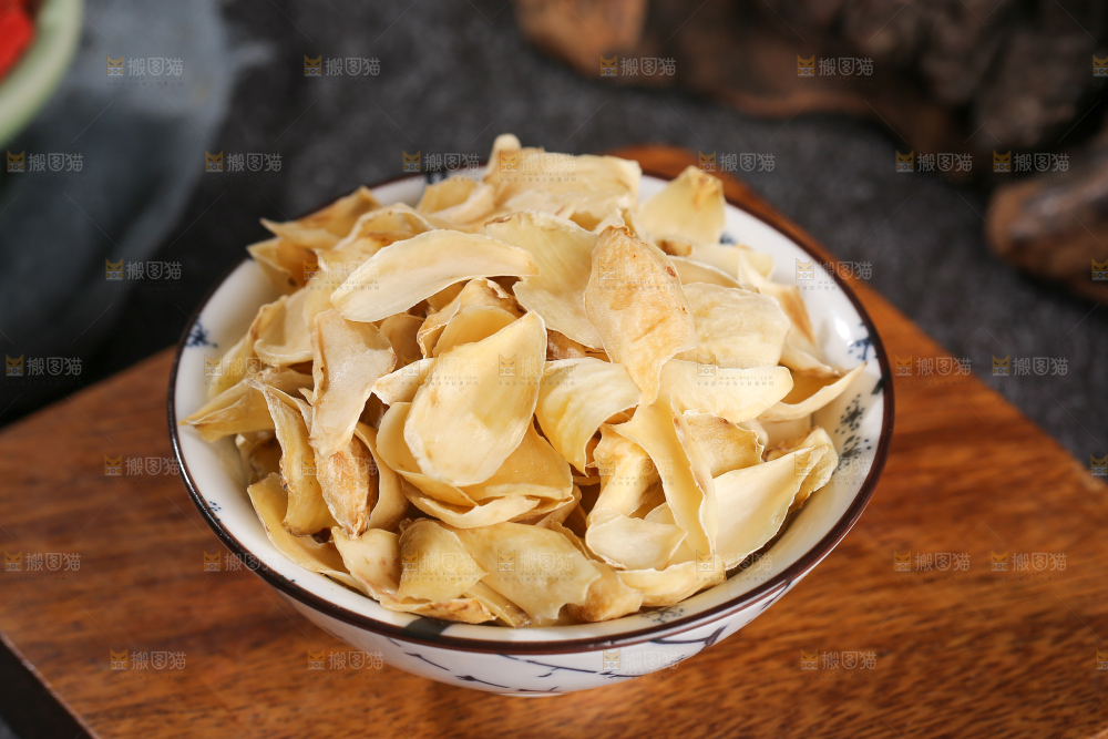 深底上的百合干
