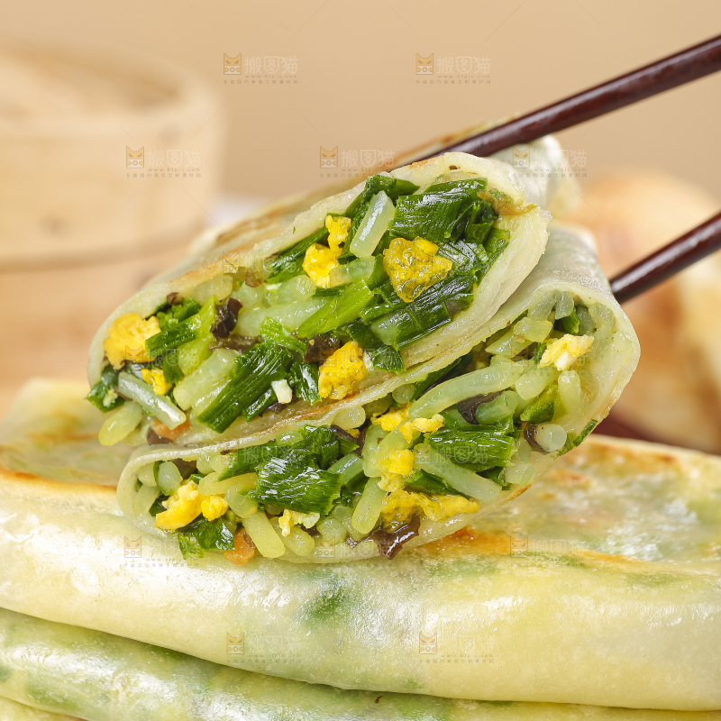 浅底上的韭菜盒子