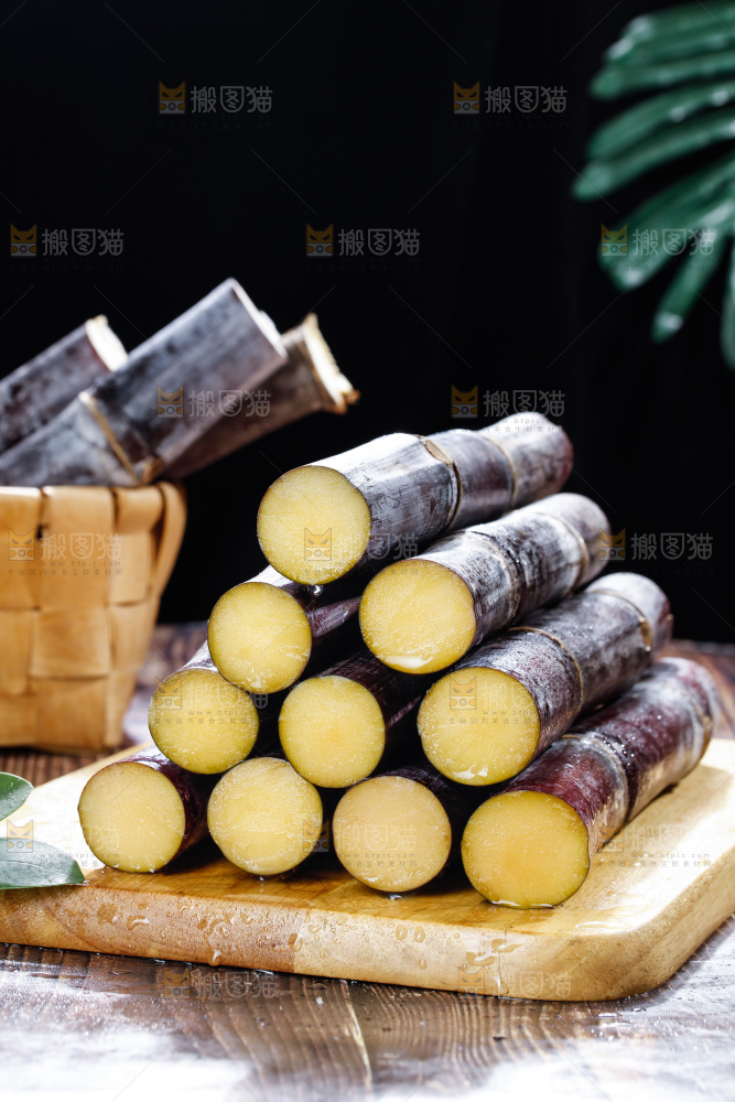 深底上的黑皮甘蔗