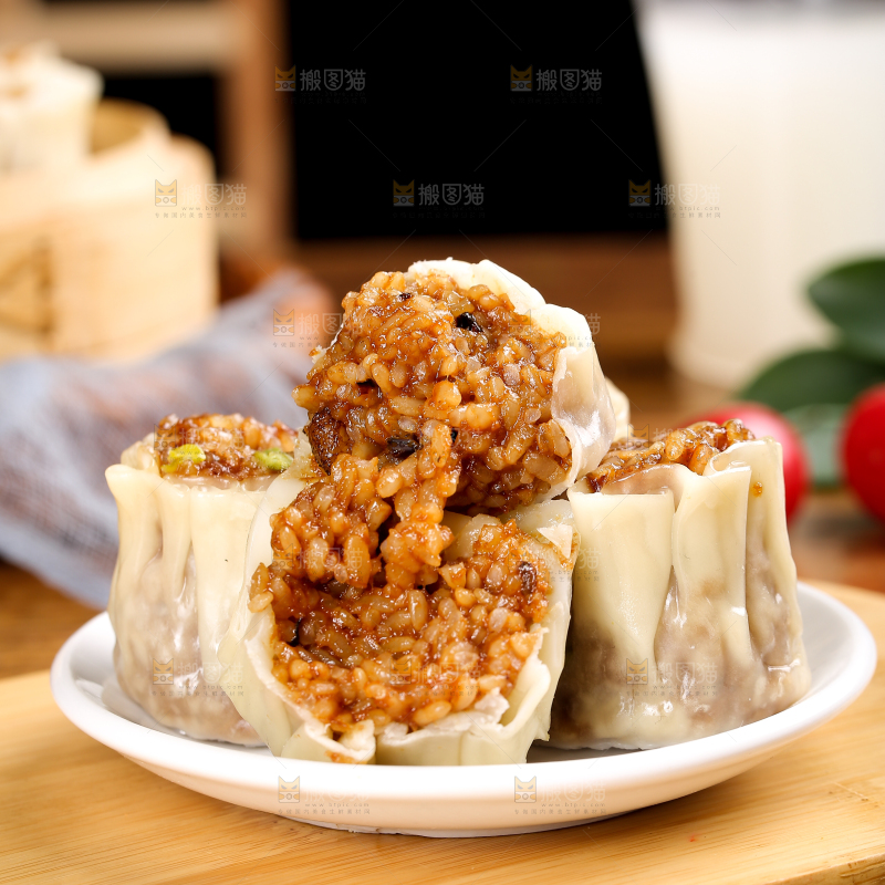木底上的烧麦