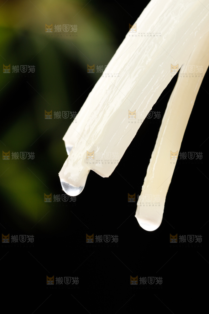 深底上的清水笋丝