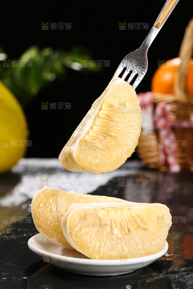 深底上的沙田柚