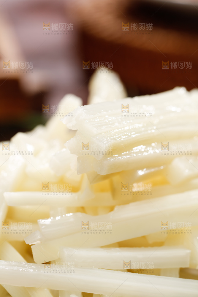 深底上的清水笋丝