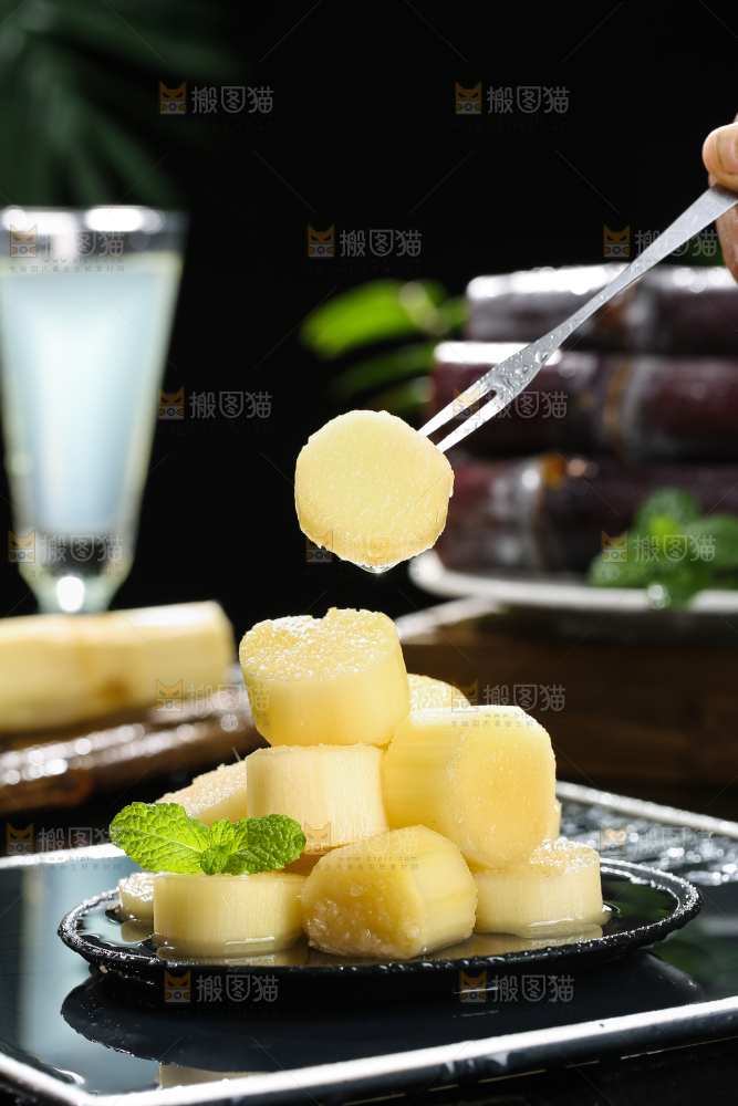 深底上的黑皮甘蔗