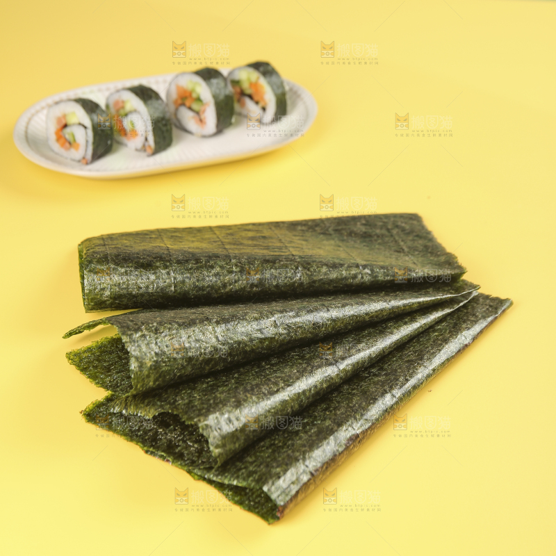 浅底上的海苔卷