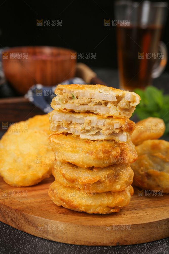 深底上的炸藕夹