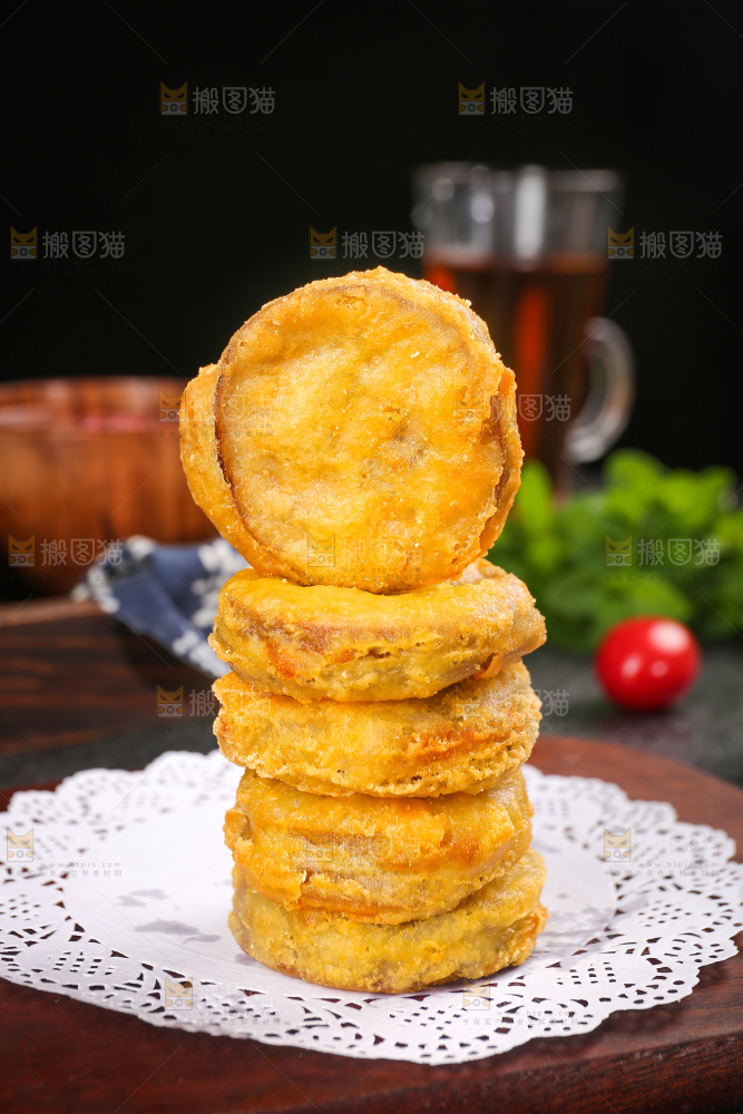深底上的炸藕夹