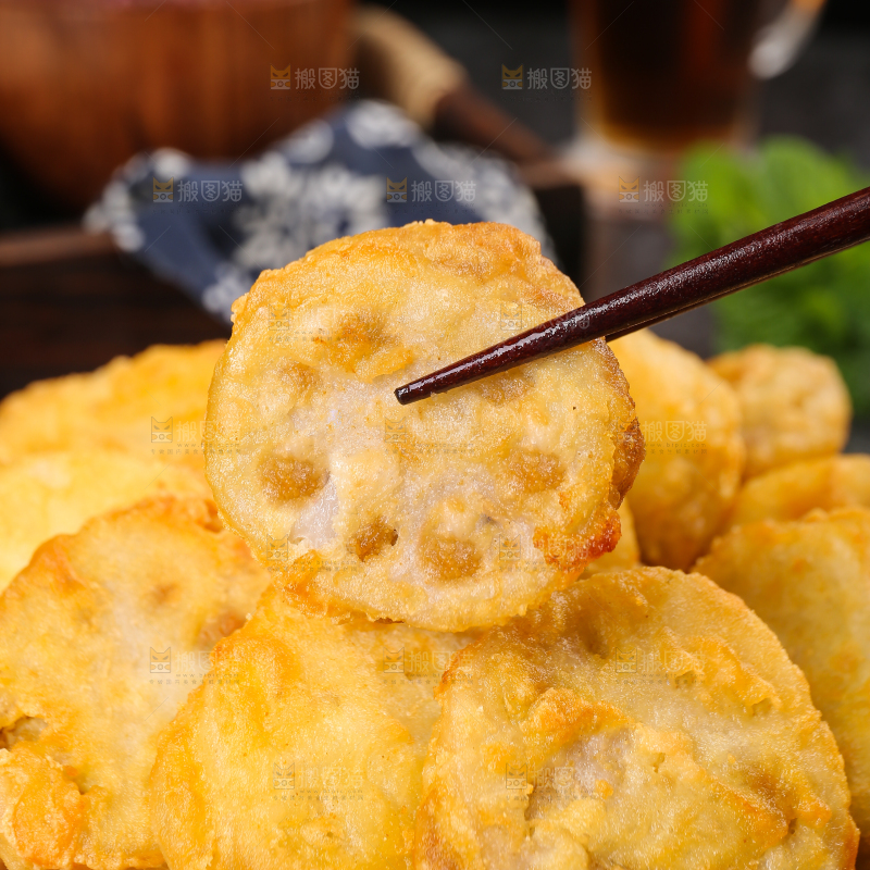 深底上的炸藕夹