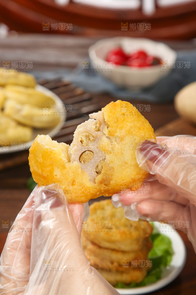 木底上的藕夹