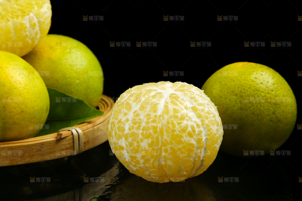 深底上的皇帝柑