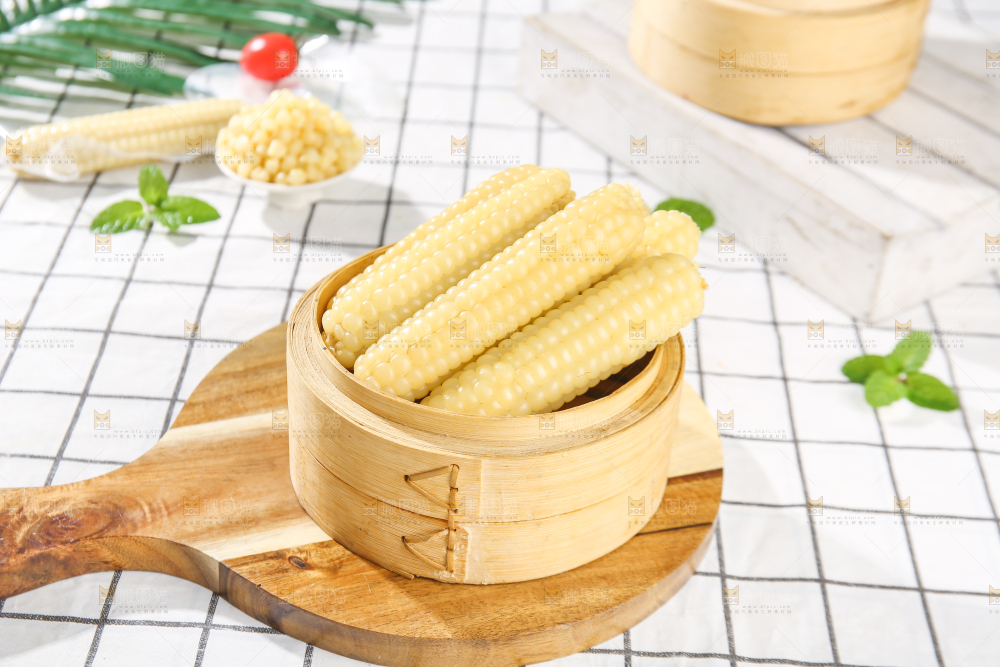 浅底上的手指糯玉米