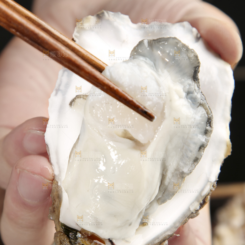 深底上的乳山生蚝