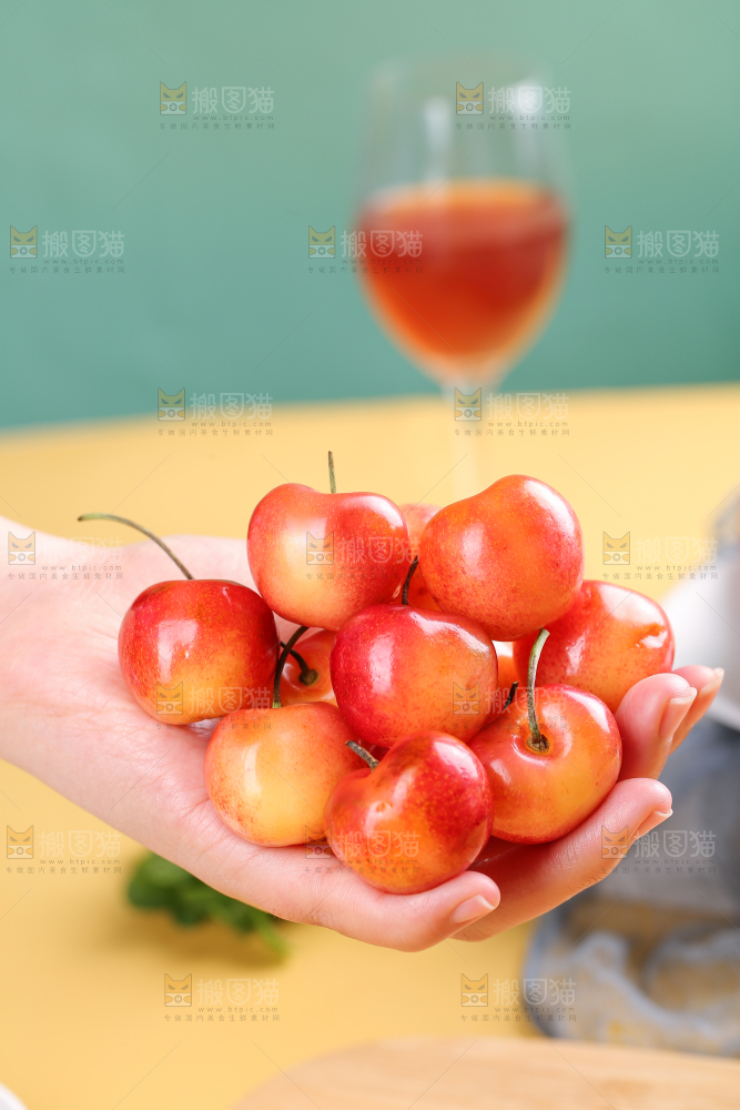 雷尼尔黄车厘子