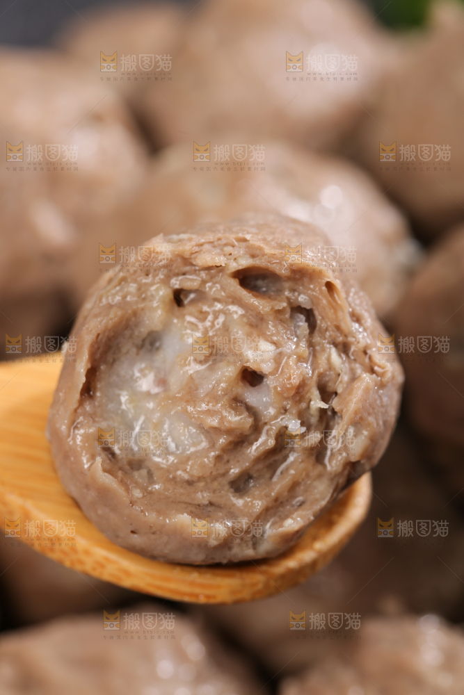 深底上的牛筋丸