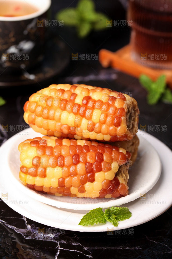 深底上的小花糯玉米