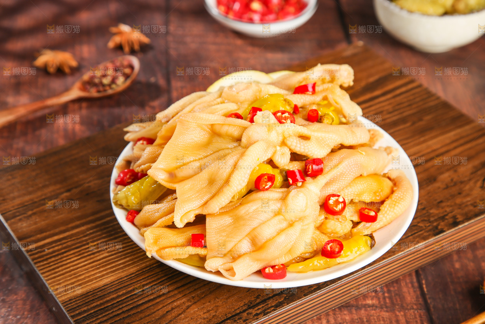 深底上的无骨鸭掌