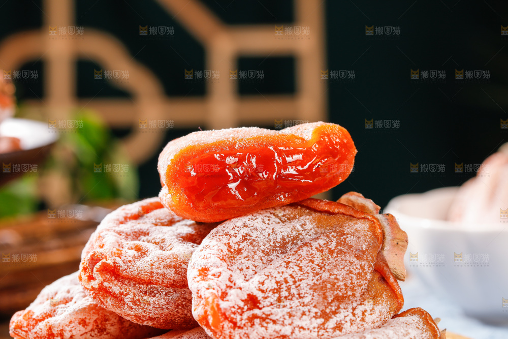 深底上的吊柿饼