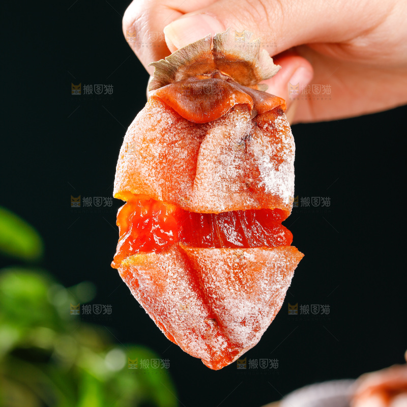 深底上的吊柿饼