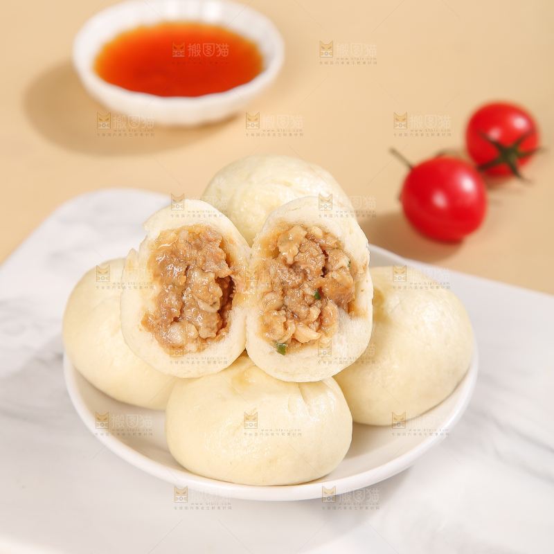 浅底上的发面小笼包