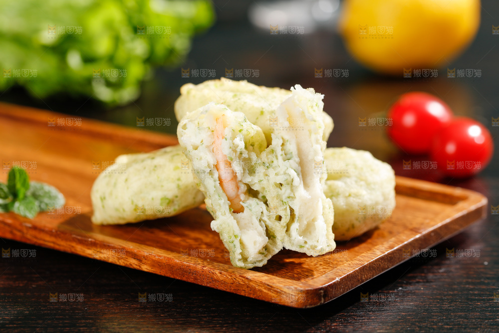 深底上的鲜虾饼