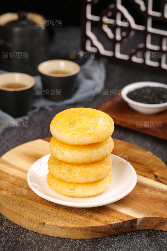 深底上的糖糕