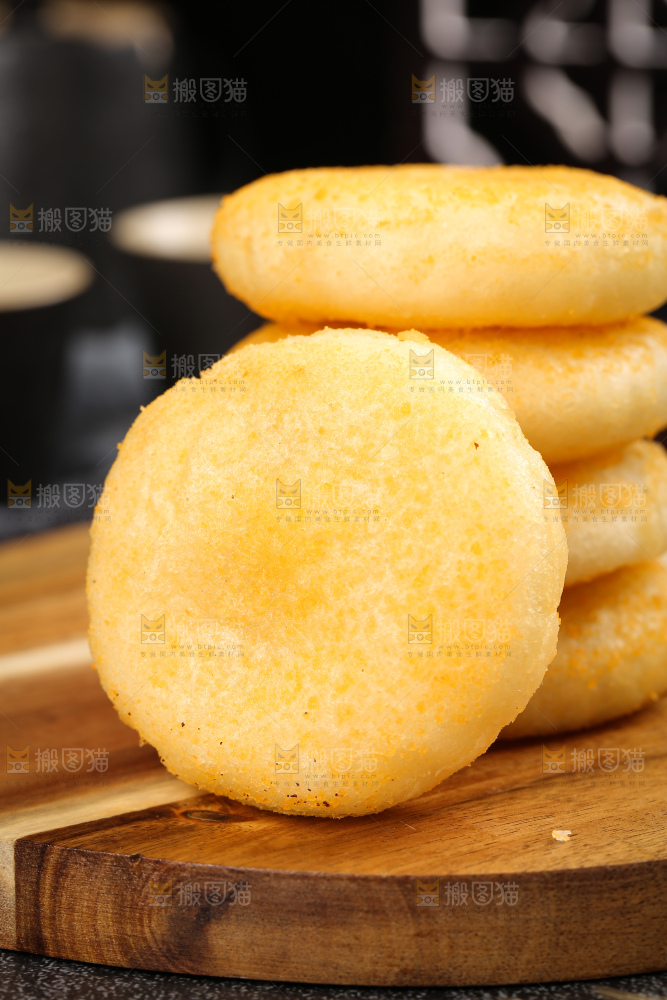 深底上的糖糕
