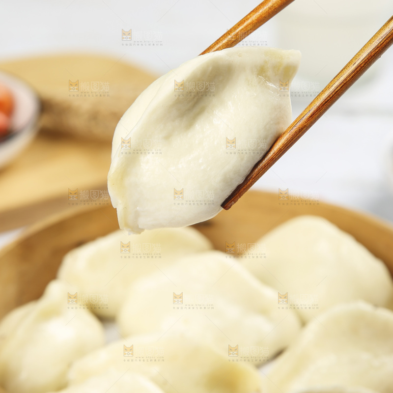 浅底上的水煎包