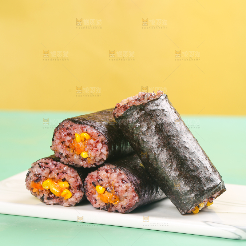 浅底上的手工大饭团