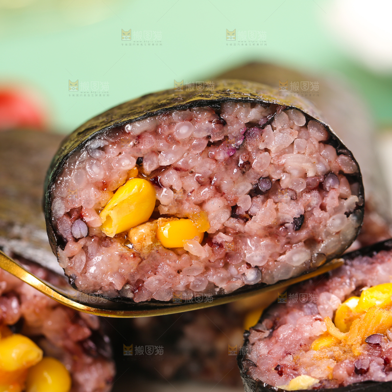 浅底上的手工大饭团