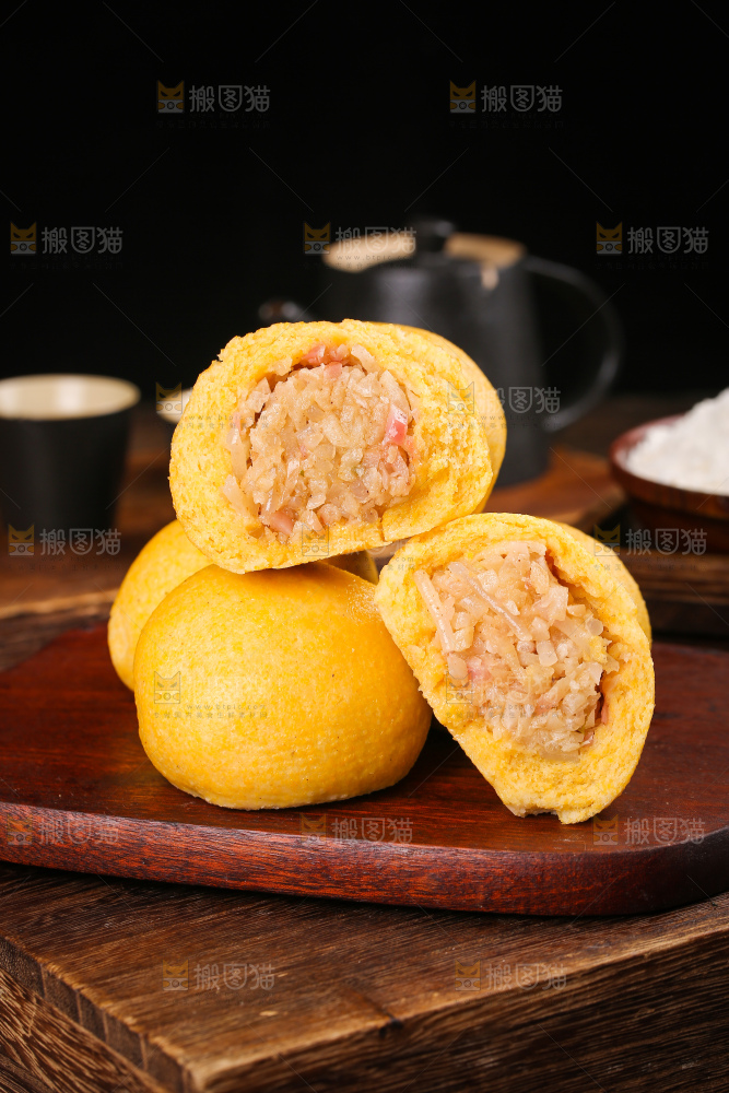深底上的萝卜粉条团子