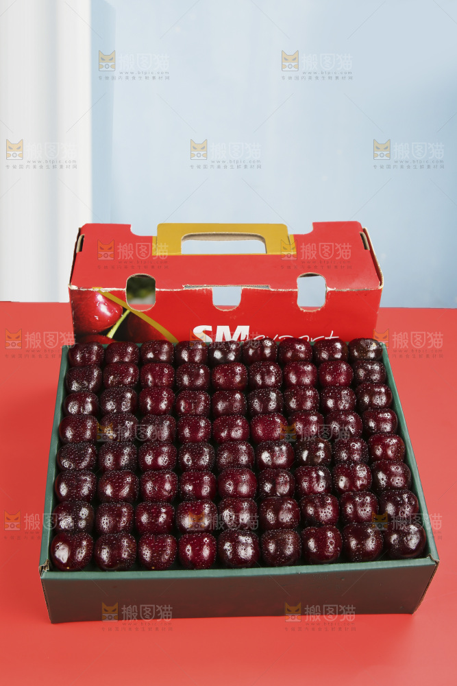 礼盒里的智利车厘子