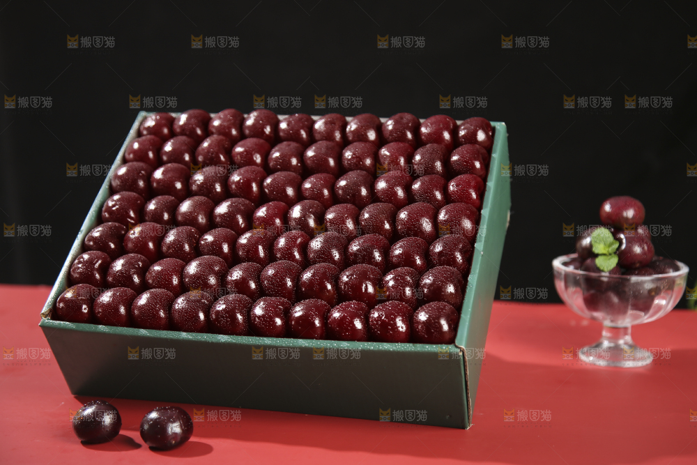 礼盒里的智利车厘子