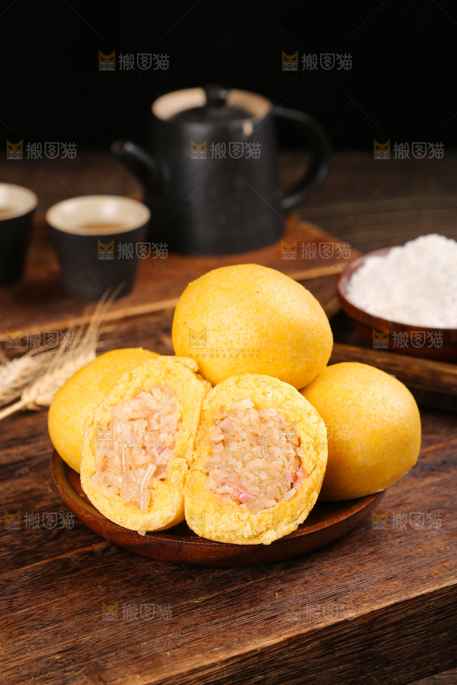 深底上的萝卜粉条团子