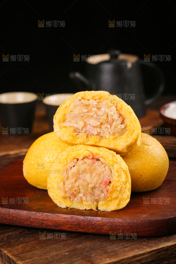 深底上的萝卜粉条团子