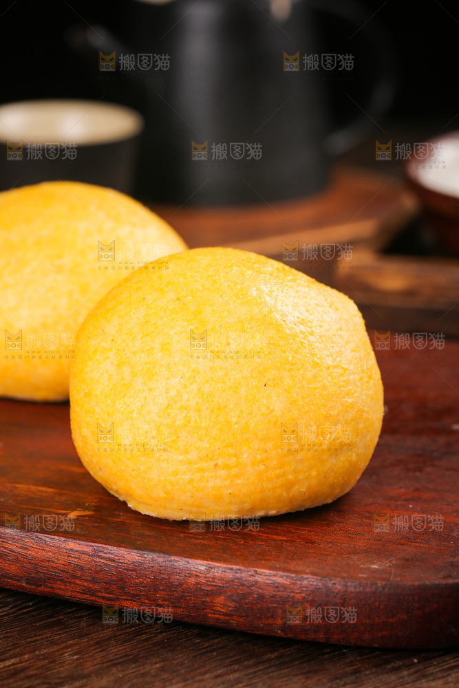 深底上的萝卜粉条团子
