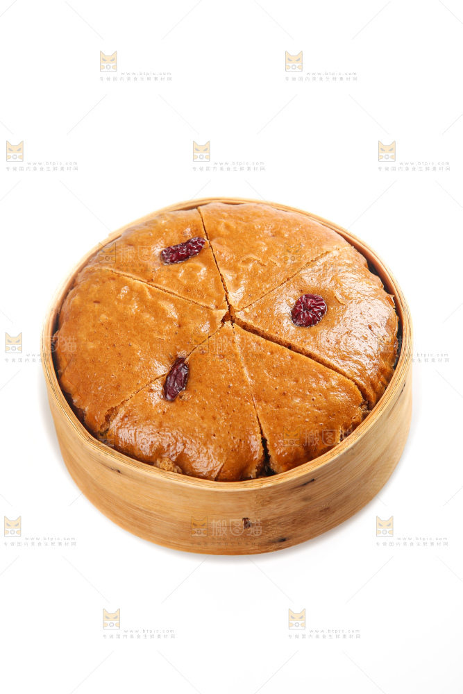 白底上的红糖红枣发糕