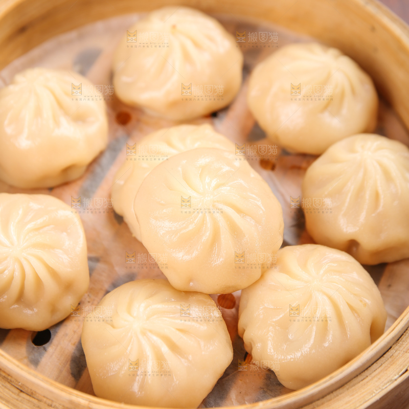 深底上的灌汤包