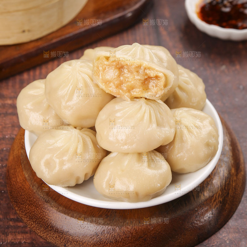 深底上的灌汤包