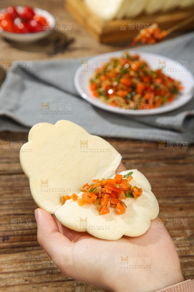 深底上的荷叶饼
