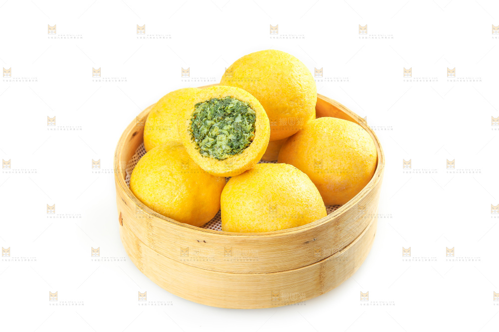 白底上的荠菜团子