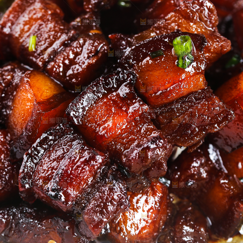 深底上的红烧肉