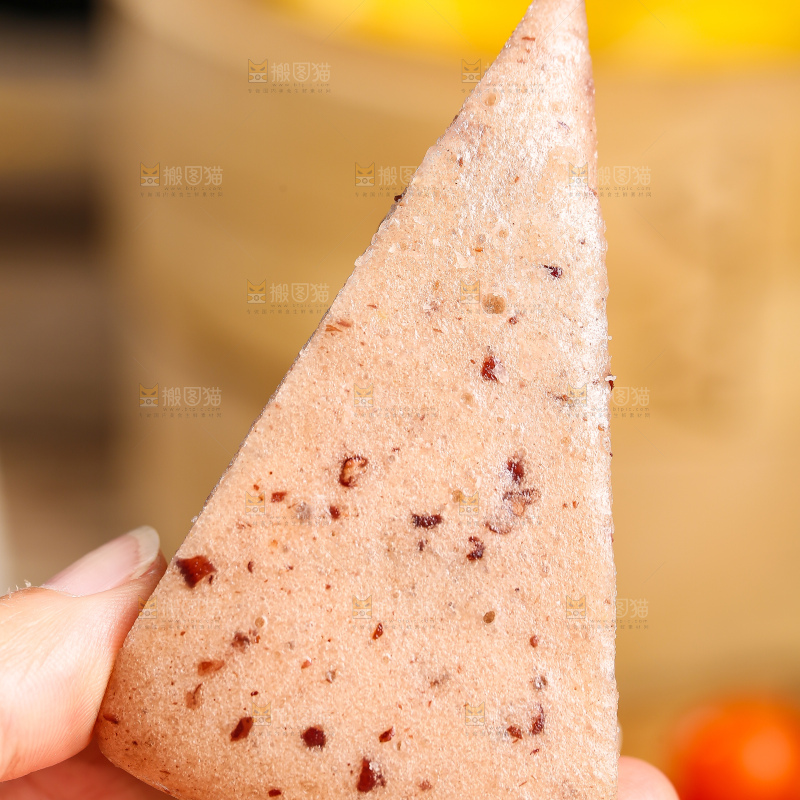 深底上的红豆发糕
