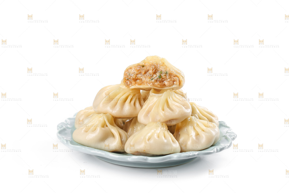 白底上的薄皮小笼包