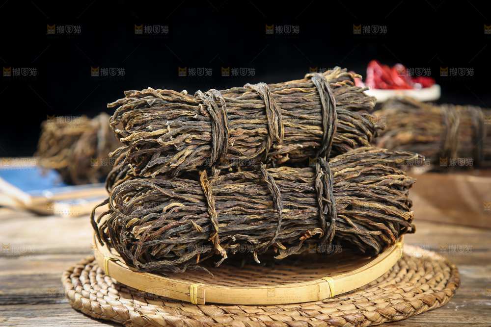 深底上的干豇豆
