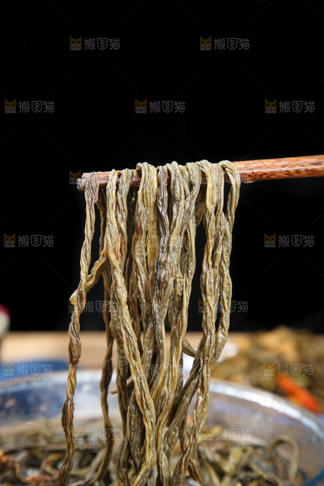 深底上的干豇豆